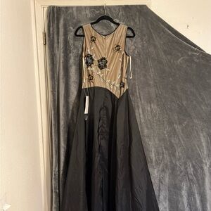 Elegant Black and Tan Halter Maxi Dress for Prom